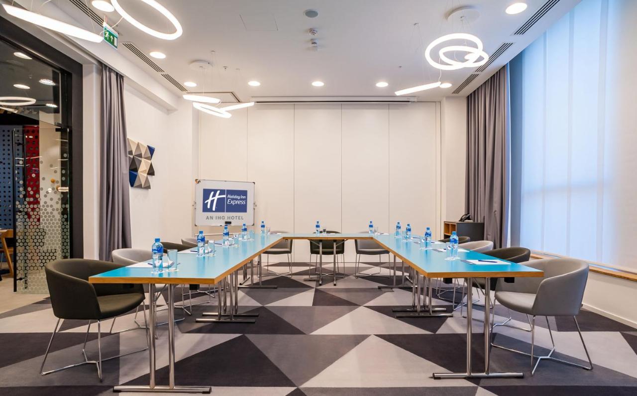 Holiday Inn Express Tbilisi Avlabari By Ihg Kültér fotó