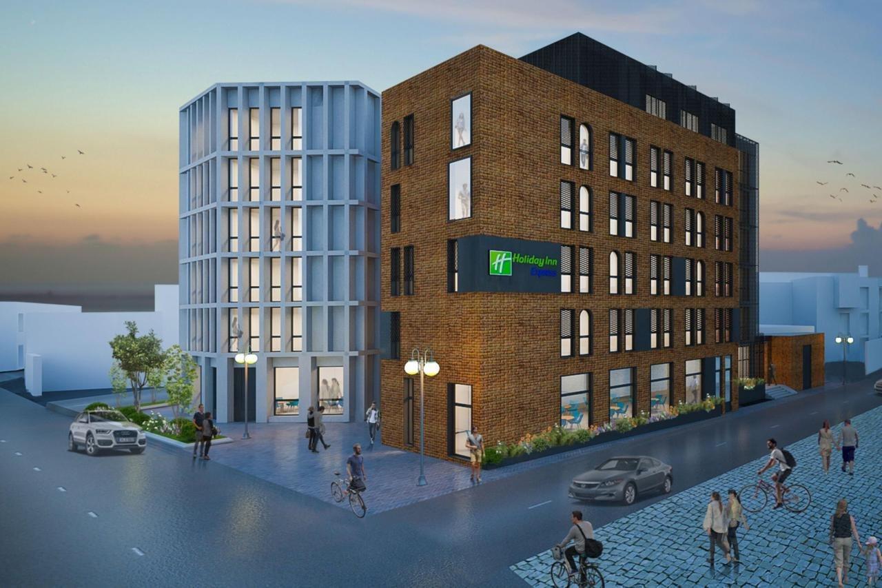 Holiday Inn Express Tbilisi Avlabari By Ihg Kültér fotó