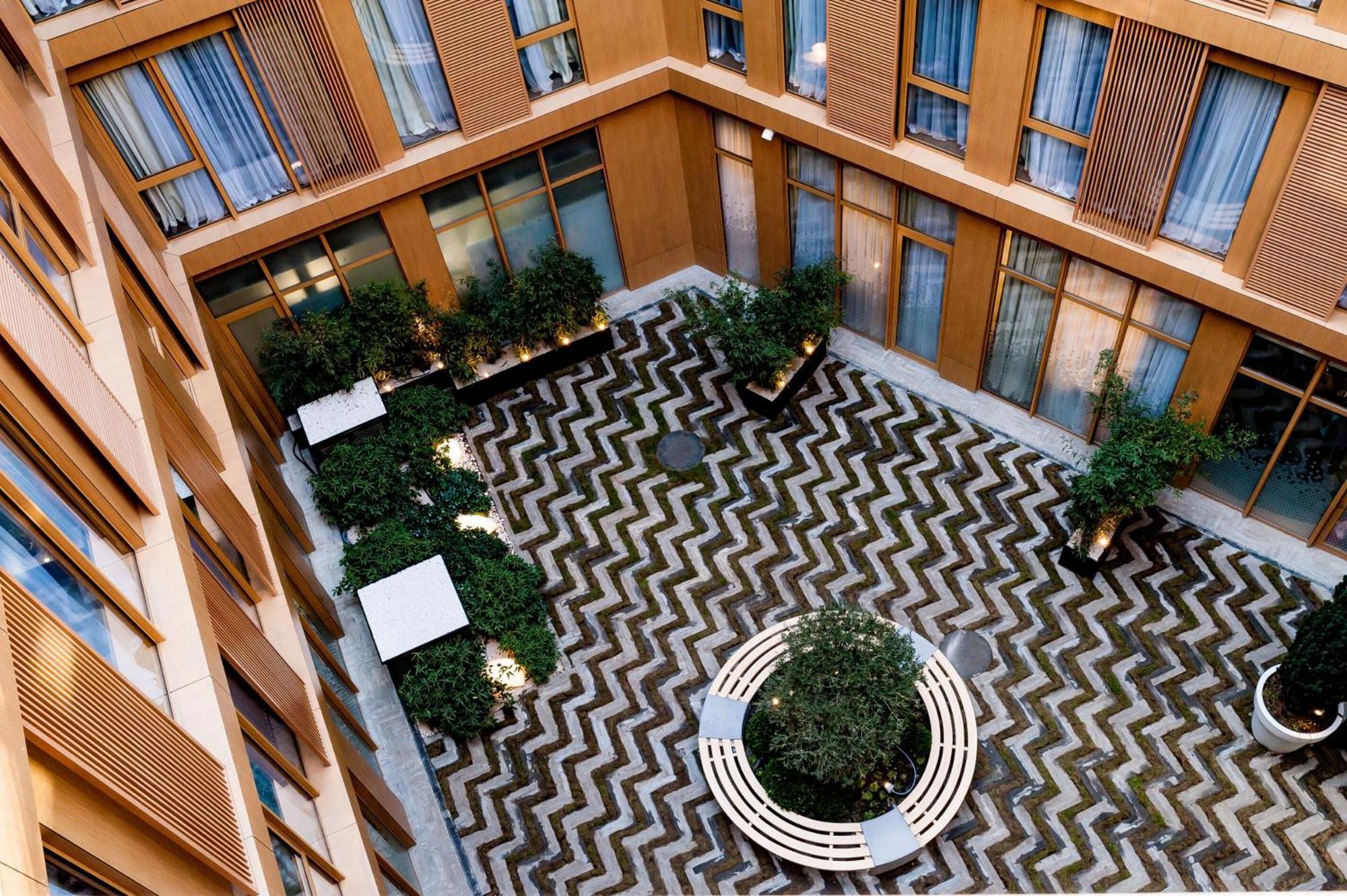 Holiday Inn Express Tbilisi Avlabari By Ihg Kültér fotó